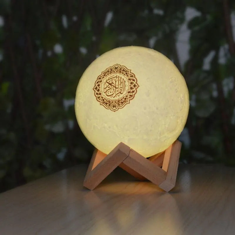 Quran Speakers 3D Moon.