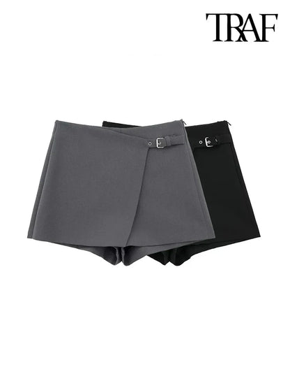 Chic Asymmetric High-Waist Skort with Side Zipper.