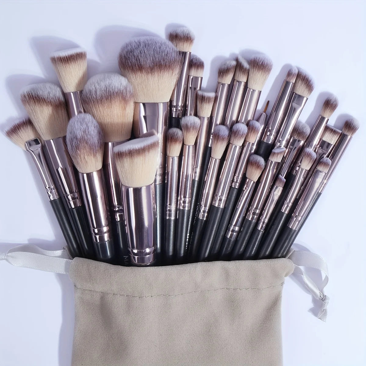 MAANGE 30pcs Professional Makeup Brush Set | Complete Beauty Tools with Bag.